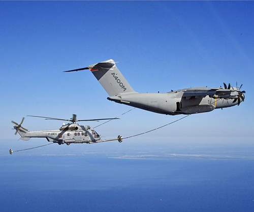 Airbus A400M Performs First Helicopter Air-to-air Dry Contacts