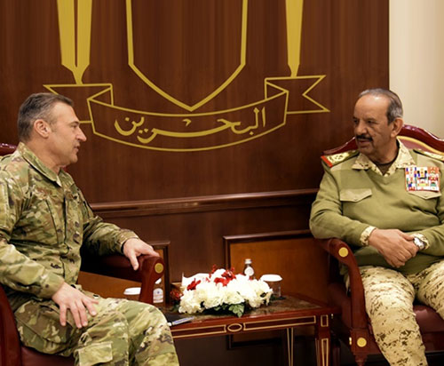 Bahrain’s Defense Chief Receives US Air Forces CENTCOM Commander