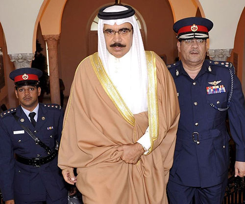 Bahrain’s Interior Minister Receives Director-General of Saudi Border Guard
