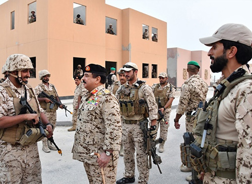 Bahrain’s King Attends Joint UAE Military Drill Conclusion