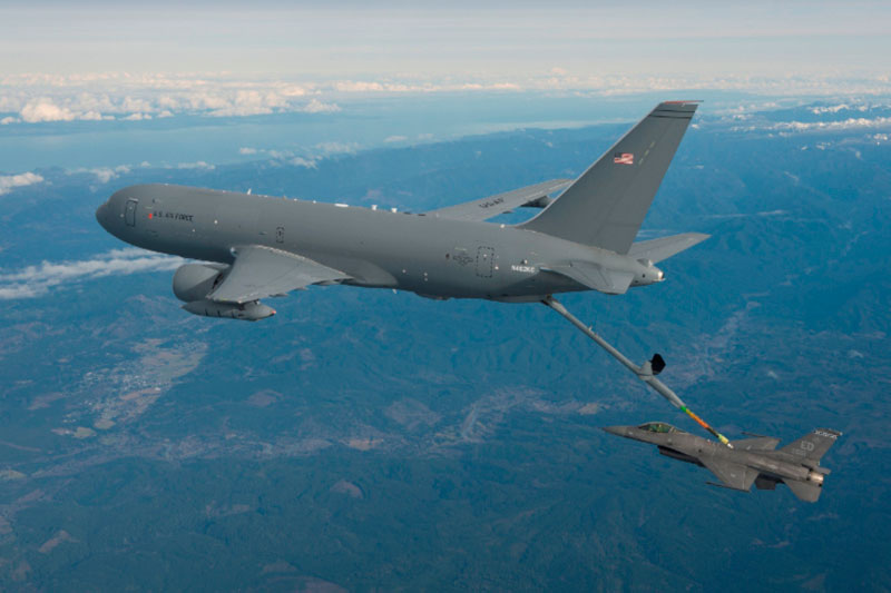 Boeing, U.S. Air Force Complete KC-46A Tanker’s First Refueling Flight