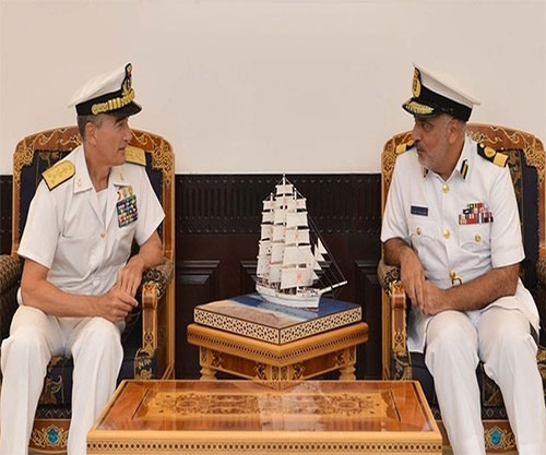 Commander in Chief of Italian Fleet Visits Oman