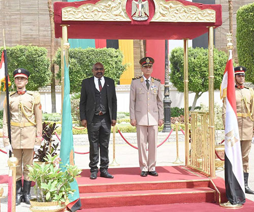 Egyptian, Zambian Defense Ministers Sign MoU for Military Cooperation & Training