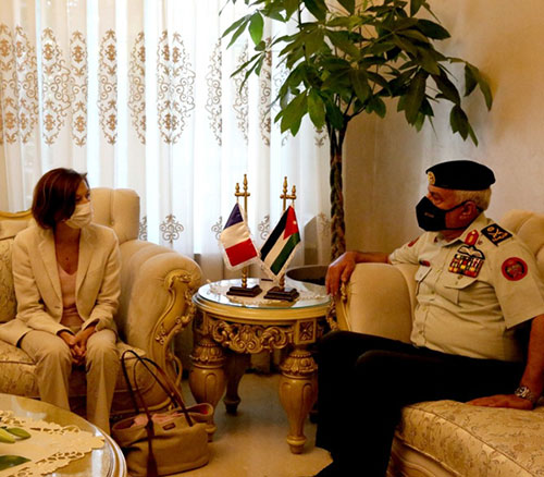 Jordanian Army Chief Receives French Defense Minister 