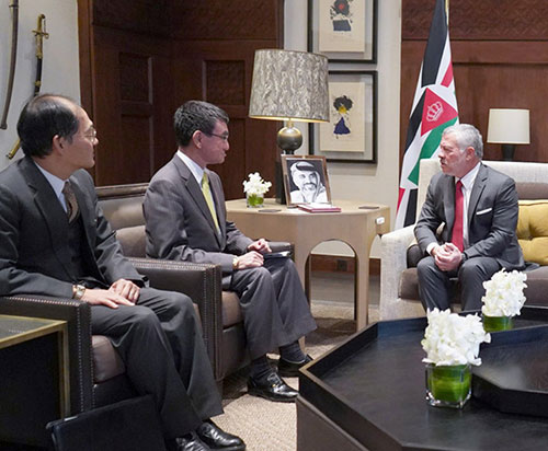 Jordanian King Receives Japanese Defense Minister