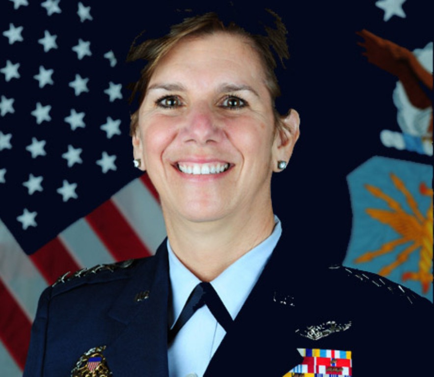Lori Robinson First Woman to Head US Military Command