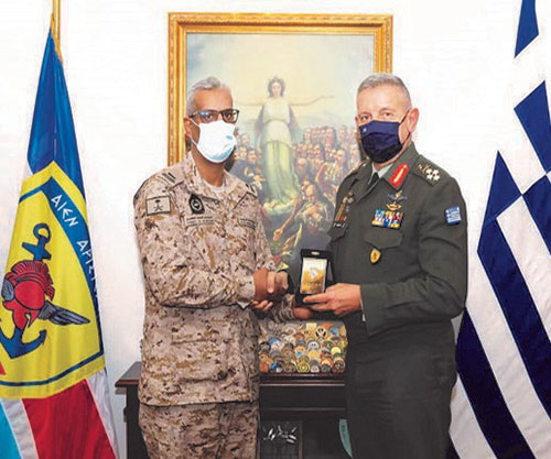 Master Sergeant of Saudi Armed Forces Visits Greek Military Academies