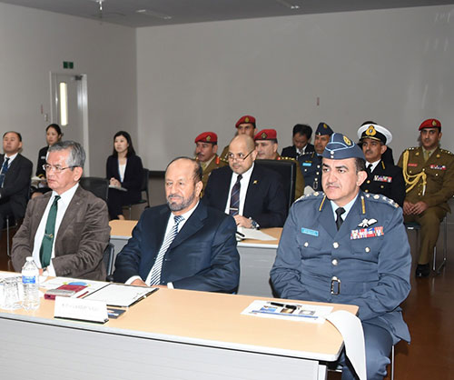 Oman’s Defense Minister Visits Narashino Air Base in Japan