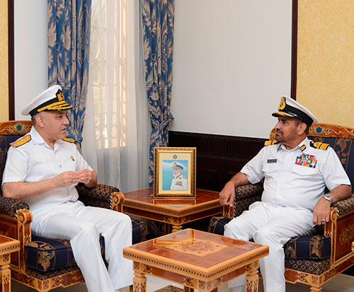 Oman Receives Turkish Naval Delegation 