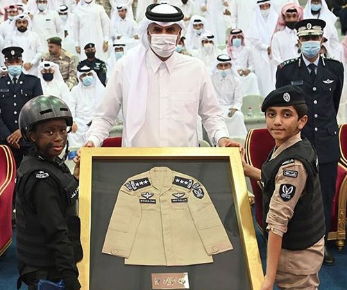 Qatar’s Prime Minister Attends Graduation Cermonies of Civil Officers, Police Officers of Tomorrow