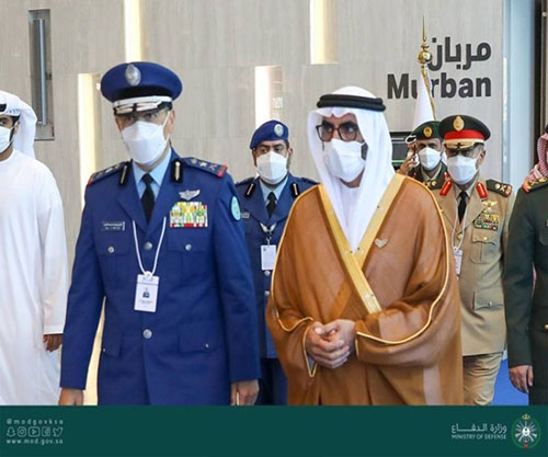 Saudi Air Force Commander Attends UMEX/SimTEX Exhibitions in Abu Dhabi