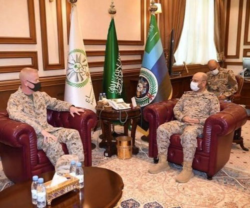 Saudi Chief of General Staff Receives US Marine Corps Commander
