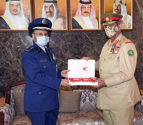Saudi Chief-of-Staff Awarded Bahraini Medal First Degree