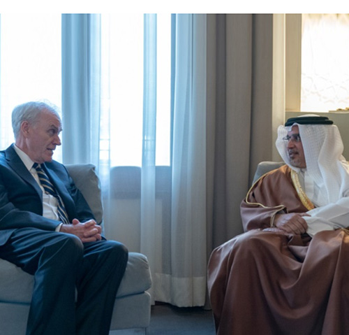 US Secretary of the Navy Meets Top Bahraini Officials