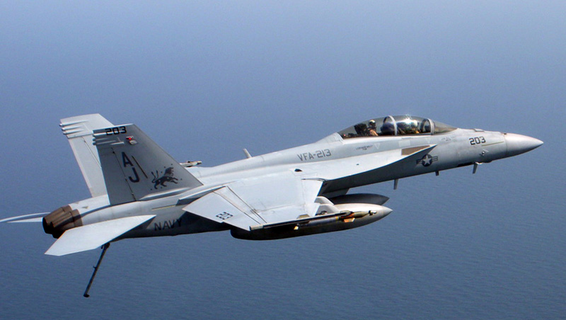 REGIONAL SURVEY: DEFENSE POSTURE IN KUWAIT, OMAN, BAHRAIN REGIONAL SURVEY: DEFENSE POSTURE IN KUWAIT, OMAN, BAHRAIN