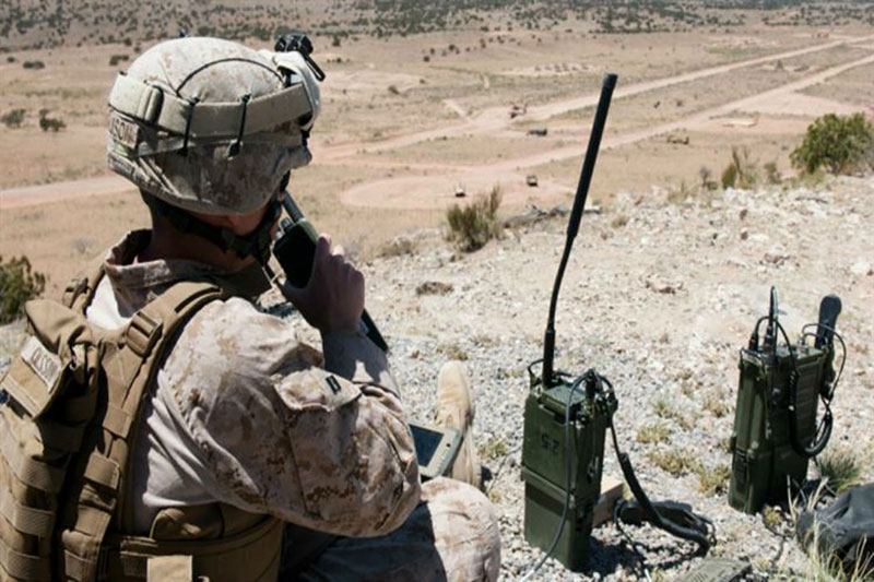 MOUNTED & DISMOUNTED SOLDIER COMMUNICATIONS