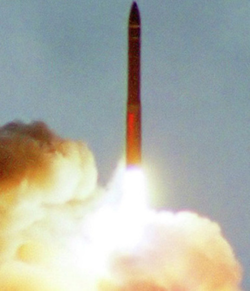 Russia Tests RS-12M Topol ICBM With Advanced Warheads