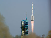 China to Launch Bigger Spacecraft