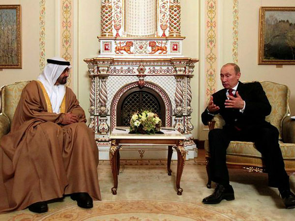 Mohammed bin Zayed Holds Talks with Russian President
