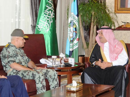Saudi Deputy Minister of Defense Receives Egypt’s Army Chief