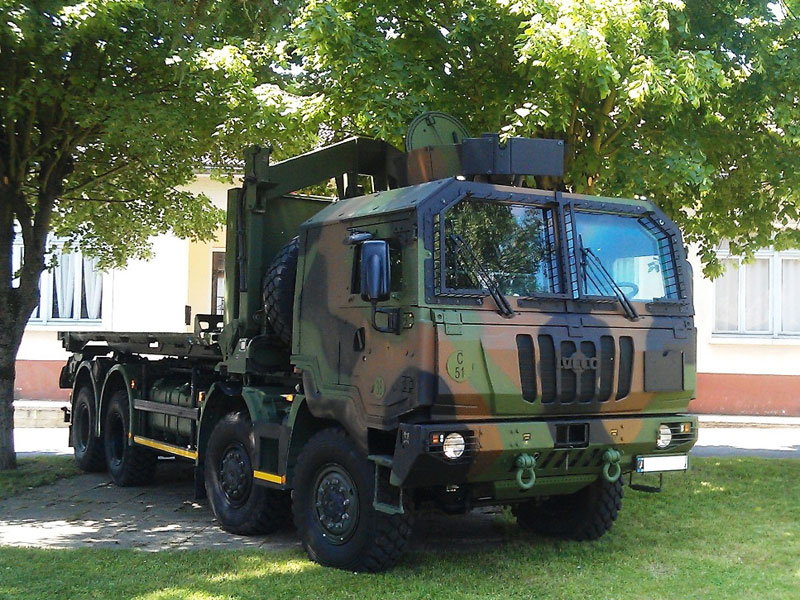 DGA Division Orders 250 Military Logistic Vehicles