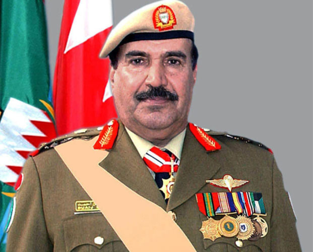 Bahrain Defense Chief Honors UAE Shield Force Group
