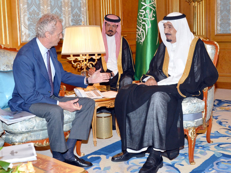 Saudi Crown Prince Receives Spanish Defense Minister