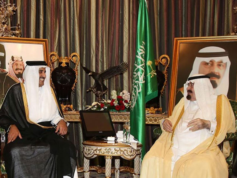 Saudi King, Qatar’s Emir Meet in Jeddah