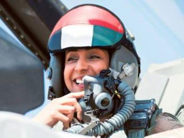 Sheikh Mohamed Honors 1st Emirati Female Fighter Pilot