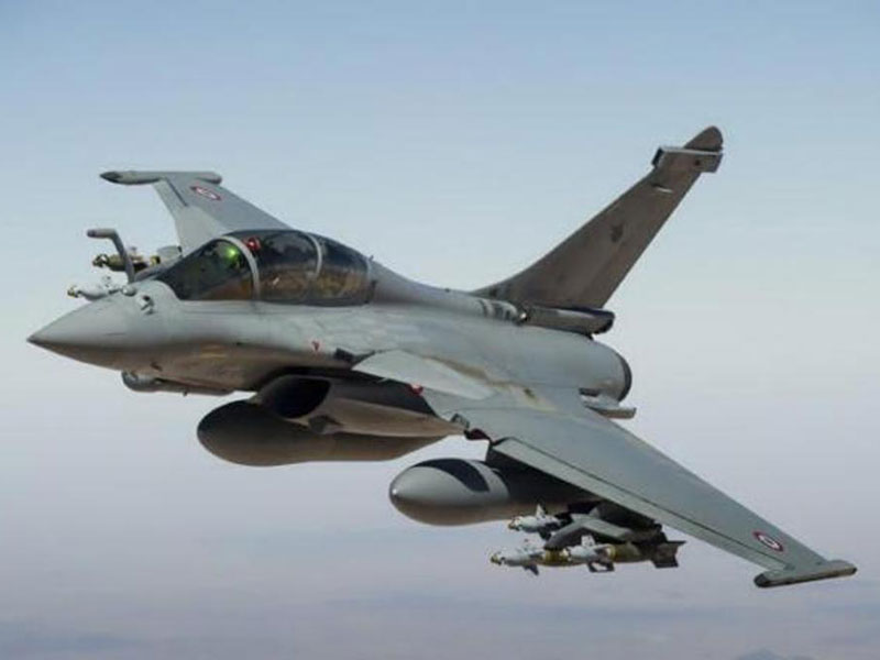 French Arms Exports Exceed €8 Billion in 2014