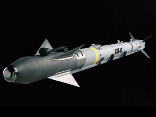 Raytheon, US Army Test Fire AIM-9X Block II Missile