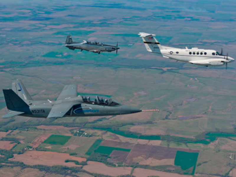 USAF Students Test Textron’s Scorpion & Beechcraft AT-6