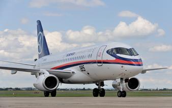Russian and Italian Leaders Tour Sukhoi Superjet 100