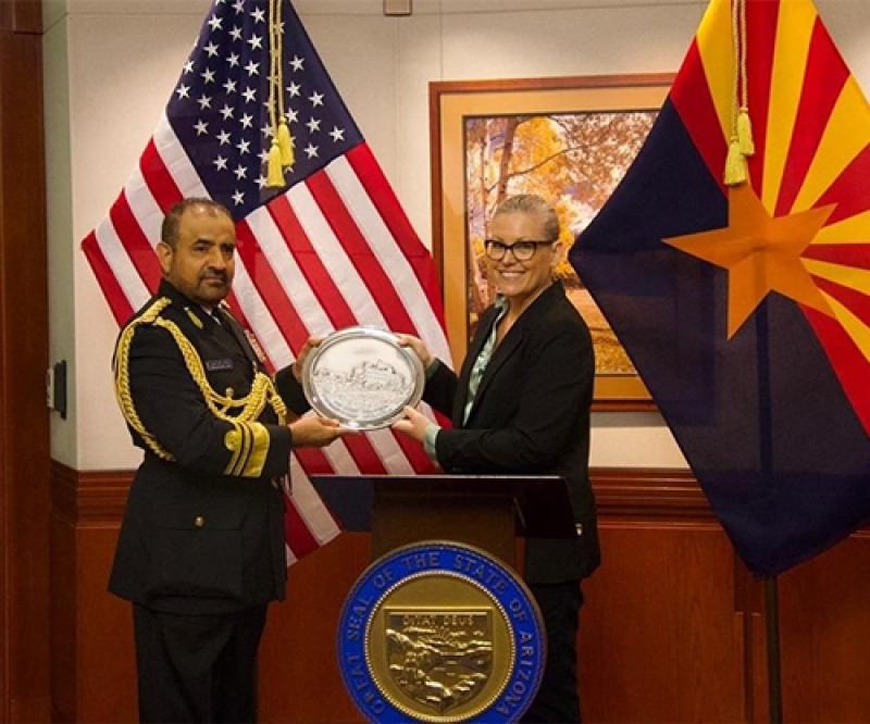 Chief of Staff of Oman’s Armed Forces Meets Governor of Arizona