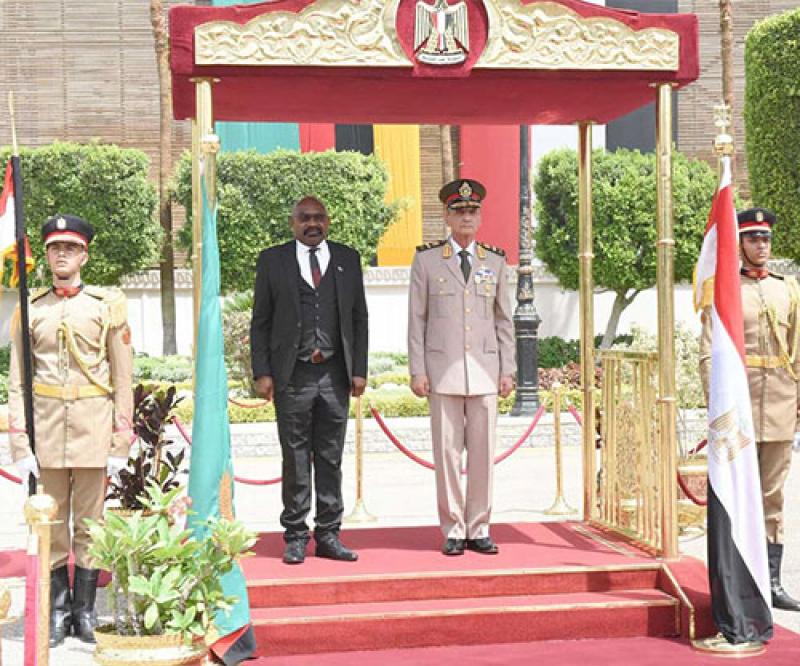Egyptian, Zambian Defense Ministers Sign MoU for Military Cooperation & Training