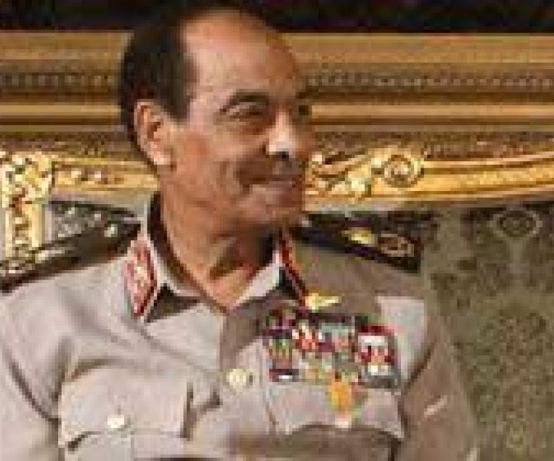 Egypt’s Defense Minister Visits Tahrir Square