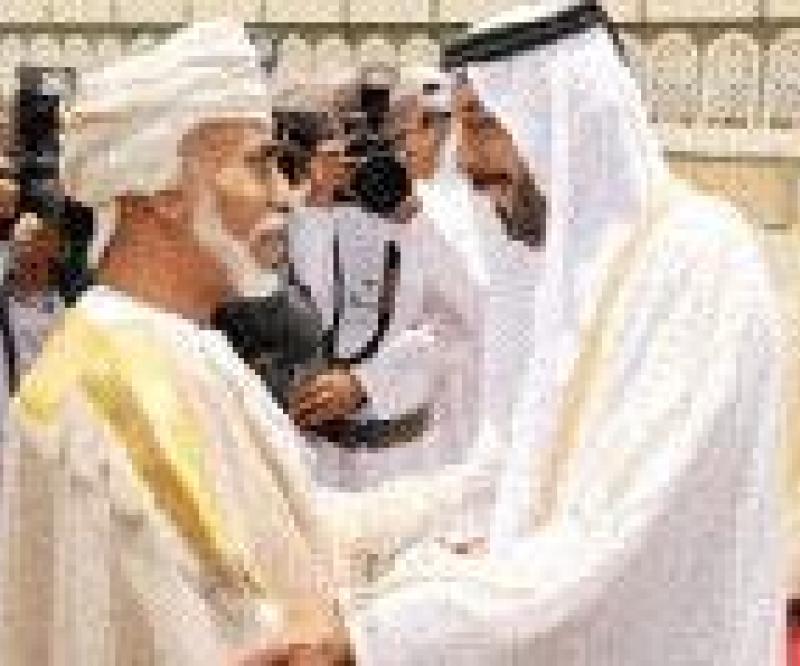 Khalifa, Qaboos Meet in Abu Dhabi