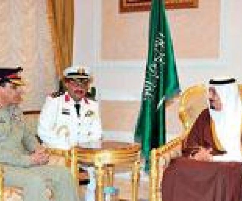 Saudi Arabia, Pakistan to Enhance Military Ties