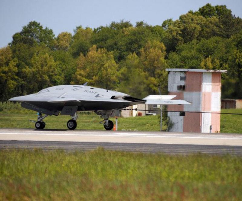 Historic Fly-In Arrested Landing for X-47B