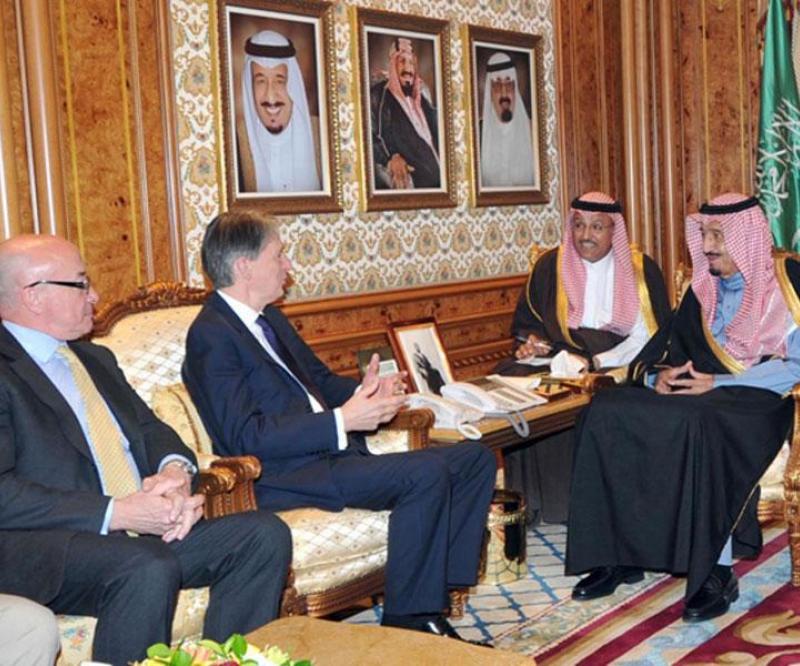 Saudi Crown Prince Receives British Defense Secretary