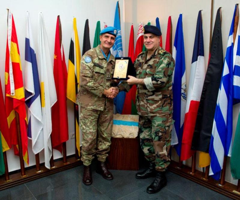 Lebanese Army Commander Receives UNIFIL Commander