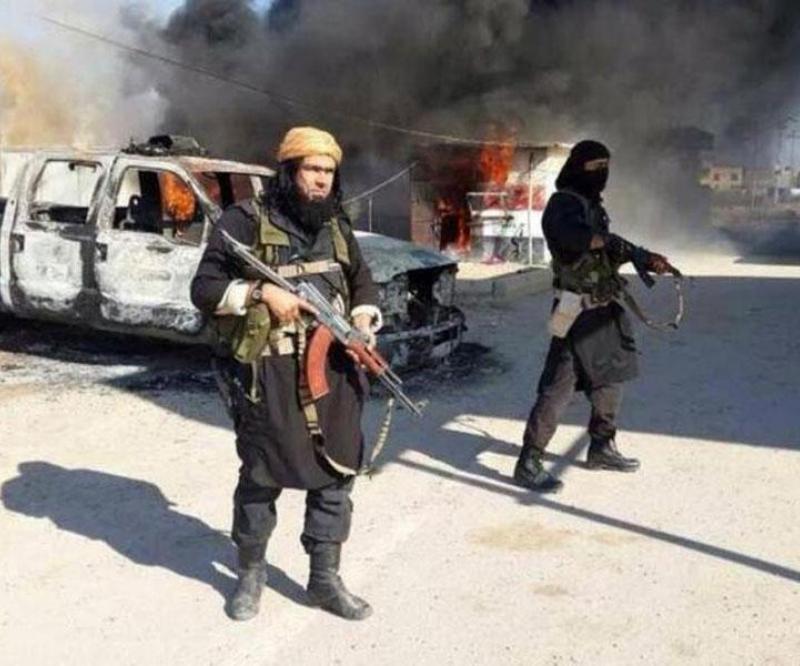 Al Qaeda Offshoot Seizes Most of Iraq’s Second Largest City