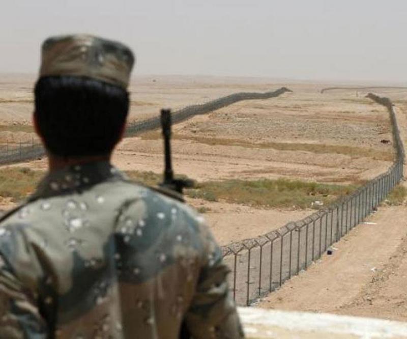 Saudi King Launches First Phase of Border Security Project