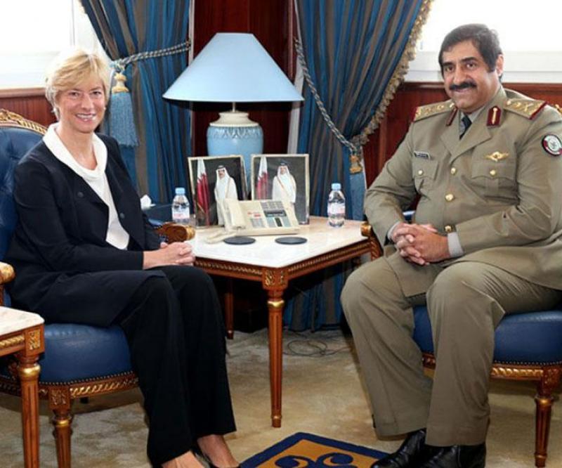 Qatar Defense Minister Meets Italian, French Defense Chiefs