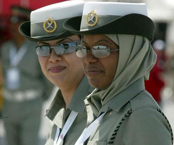 Bahrain Draws Strategy for Women to Join the Military