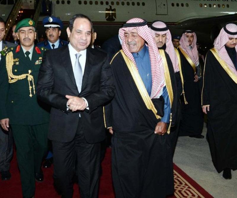 Egyptian President Makes Brief Visit to Saudi Arabia