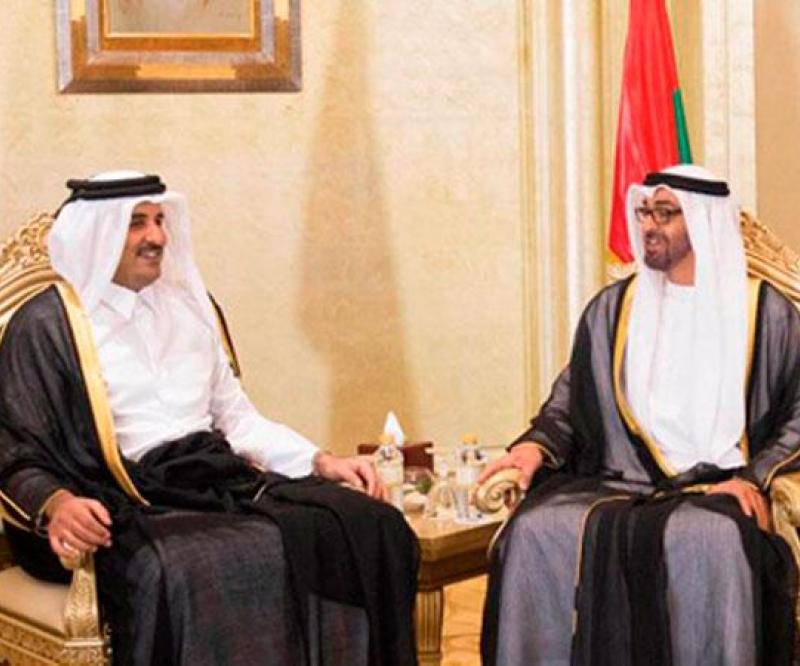 Qatar’s Emir Meets Crown Prince of Abu Dhabi