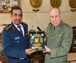 Chief of Staff of Algerian Army Receives Qatari Counterpart