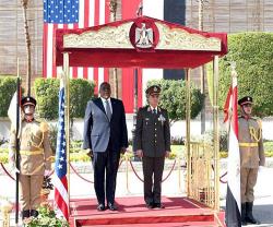 Commander-in-Chief of Egyptian Armed Forces Welcomes US Secretary of Defense