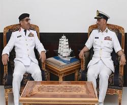 Kuwait’s Naval Force Commander Visits Sultanate of Oman